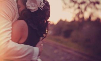 Nếu yêu đừng quên ôm cô ấy mỗi ngày - Blog Marry