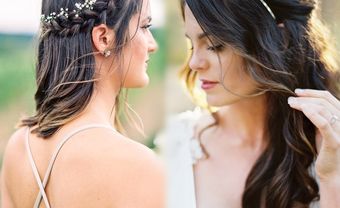 15 mẫu tóc cưới đẹp phá cách cho kiểu tóc xõa đơn giản - Blog Marry