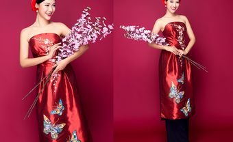 Diện áo dài cưới phá cách lạ mắt cùng Á hậu Hoàng Oanh - Blog Marry