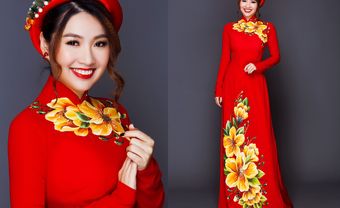 Áo dài cưới mang sắc đỏ rực rỡ cùng họa tiết vẽ tay tinh xảo - Blog Marry