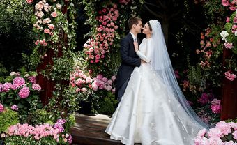 Trầm trồ trước chiếc váy cưới đơn giản sang trọng của Miranda Kerr - Blog Marry