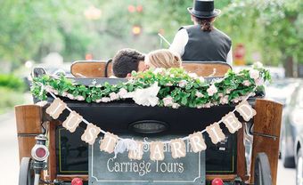 Gợi ý 5 mẫu xe hoa cưới đẹp nhất cho các cặp đôi - Blog Marry