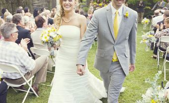Tinh tế và hiện đại với sự kết hợp  tông màu Vàng-Xám trong đám cưới - Blog Marry