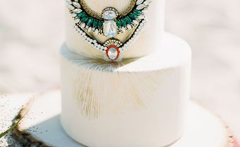 Bánh cưới cho các đôi uyên ương thích phá cách - Blog Marry