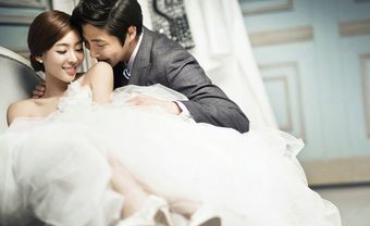 Gợi ý cách trang trí phòng cưới với màn khung đẹp tựa cổ tích - Blog Marry