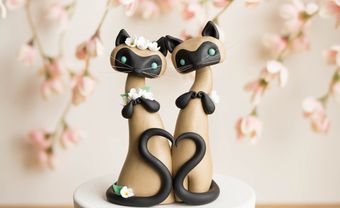Trang trí bánh kem cưới bằng các bộ đôi thú dễ thương - Blog Marry
