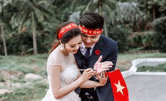 Bộ ảnh cưới "chất như nước cất" của cặp fan U23 Việt Nam - Blog Marry