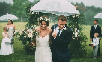 Cách tổ chức tiệc cưới ấn tượng, lãng mạn bất chấp trời mưa gió - Blog Marry