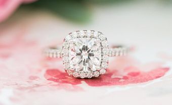 Chọn nhẫn kim cương cho cô dâu như thế nào cho đẹp và tiết kiệm? - Blog Marry