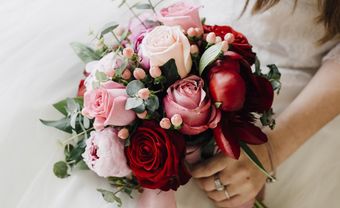 Những bó hoa đẹp nhất từ loài hoa được xem là biểu tượng của tình yêu - Blog Marry