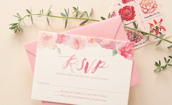 10 mẫu thiệp cưới màu hồng lấy cảm hứng từ chuyện tình thơ mộng - Blog Marry