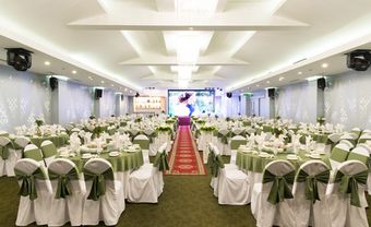 Cưới tại nhà hàng Bách Việt: Cặp đôi an tâm, khách mời hài lòng - Blog Marry