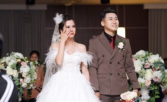 Vợ Huy Cung bật khóc vì bị 'nói xấu' trong Vlog do chú rể bí mật chuẩn bị - Blog Marry