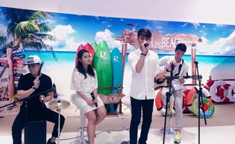 Ban Nhạc Acoustic Mvland thường hay biểu diễn ở các tiệc cưới - Blog Marry