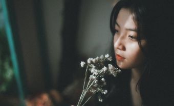 Dấu hiệu phụ nữ hết yêu: đột nhiên im lặng và tự làm mọi thứ - Blog Marry