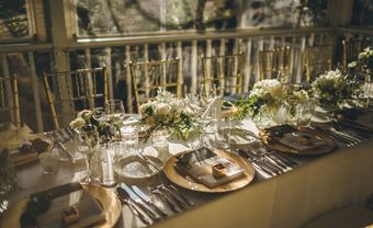 Gợi ý cách trang trí bàn tiệc cưới gây ấn tượng cho khách mời - Blog Marry