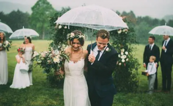 5 kinh nghiệm tổ chức đám cưới vào mùa mưa - Blog Marry