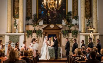 Nghi thức tổ chức lễ cưới theo đạo Thiên Chúa từ A-Z - Blog Marry