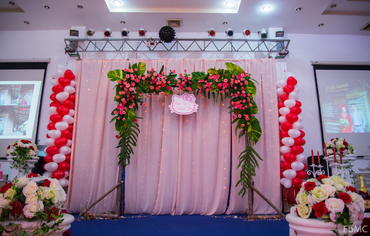 Trang trí tiệc cưới chủ đề Hello Kitty - Flowers by Minh Châu - Tây Ninh - Hình 2