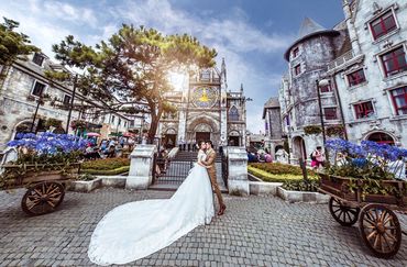 LÀNG PHÁP THU NHỎ CỦA ĐÀ NẴNG - HÌNH CƯỚI SANG CHẢNH - Áo cưới Lucky Anh&Em - Hình 5