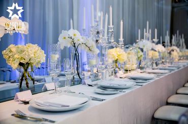 Trang trí tiệc cưới với bàn dài ấn tượng - Capella Park View - Hình 5