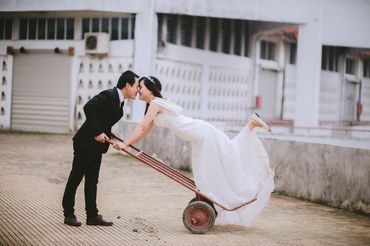 Bộ ảnh cưới cực kỳ tự nhiên và bình dị được thực hiện tại chợ Đông Hà - TP Đông Hà - Quảng Trị - Hải Hà Wedding - Hình 15