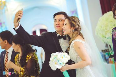 Không gian đám cưới lộng lẫy của 2 cặp hot teen Việt - Trung tâm tổ chức sự kiện và tiệc cưới Queen Bee - Hình 21