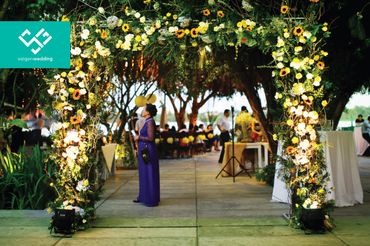 Đám cưới rustic rực rỡ trong nắng Sài Gòn - Saigon Wedding - Thiệp cưới - Hình 21