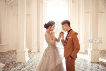 Ảnh cưới sang trọng tại phim trường - Hana Studio (Minh Trần) - Hình 2