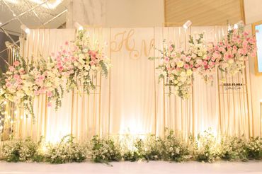 BACKDROP CHỤP HÌNH CƯỚI - Elle Flora Wedding & Event - Hình 3