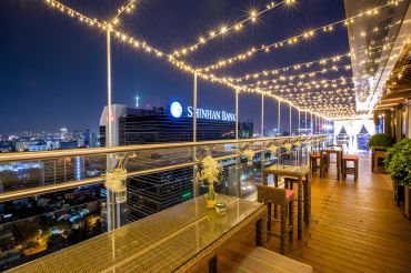 Không Gian Tiệc Cưới Tầng Thượng OnTop Bar - Novotel Saigon Centre - Hình 6