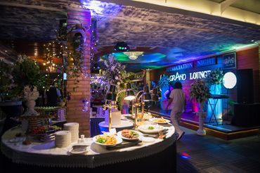 Outdoor cocktail party - Hotel Grand Saigon - Hình 9