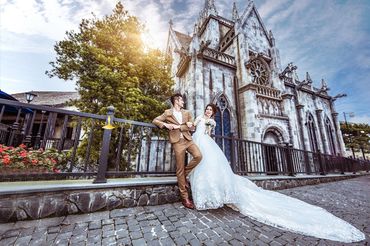 LÀNG PHÁP THU NHỎ CỦA ĐÀ NẴNG - HÌNH CƯỚI SANG CHẢNH - Áo cưới Lucky Anh&Em - Hình 19