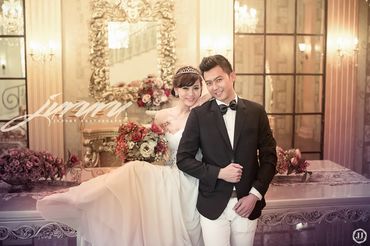 Ảnh cưới đẹp phim trường Sài Gòn [ Dũng &amp; Kiều] - Jururu studio - Hình 3