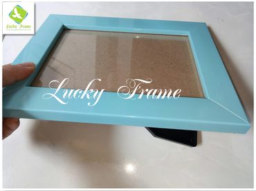 Bộ khung ảnh sinh nhật 13x18cm trắng xanh để bàn-treo tường - Khung hình May Mắn_Lucky Frame - Hình 3