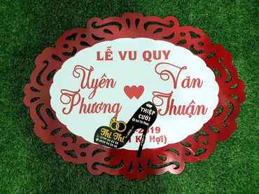 BẢNG TÊN CÔ DÂU CHÚ RỂ ĐÁM CƯỚI ĐẸP TREO TƯỜNG DÁN TƯỜNG TREO PHÔNG MÀN VẢI SÂN KHẤU | THIỆP CƯỚI THI THI CẦN THƠ - In Thiệp Cưới Giá Rẻ Đẹp uy tín Thi Thi Cần Thơ - Hình 13