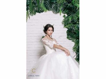 Váy chân bồng tay lỡ cổ thuyền đính ren tràn - Caroll Trần Design - Hình 4