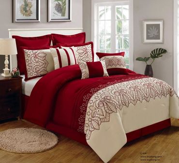 Những bộ chăn ga gối màu đỏ ấm áp cho phòng ngủ - Búp Bông - Hình 9