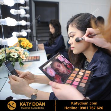 Trang điểm đẹp tại Long Biên - Katy Đoàn Makeup &amp; Academy - Hình 3
