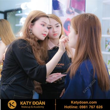 Trang điểm đẹp tại Long Biên - Katy Đoàn Makeup &amp; Academy - Hình 22