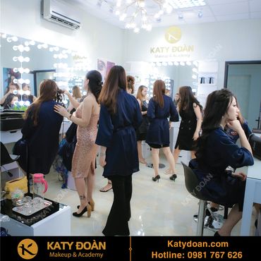 Trang điểm đẹp tại Long Biên - Katy Đoàn Makeup &amp; Academy - Hình 21