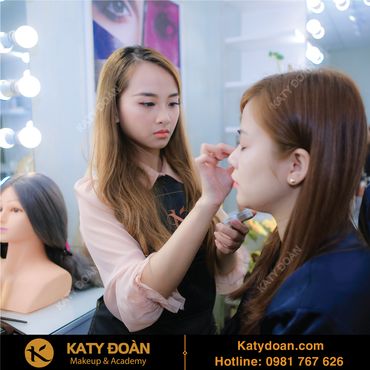 Trang điểm đẹp tại Long Biên - Katy Đoàn Makeup &amp; Academy - Hình 32