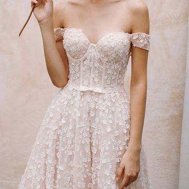 Cho thuê váy cưới thiết kế - Olivia Ng Bridal - Hình 1