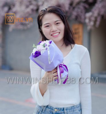 Bó hoa hồng sáp 11 bông - Win Win Shop88 - Hình 4