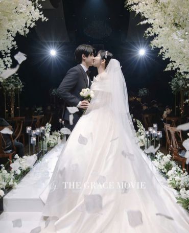 Chụp pre-wedding & Phóng sự cưới - The Grace Studio - Hình 1
