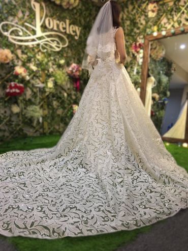 Album váy được nhiều cô dâu chọn nhất 2017 - Loreley Bridal &amp; Prom - Hình 2