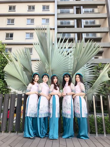 ÁO DÀI BƯNG QUẢ GIÓ SÀI GÒN - Dịch vụ bưng quả GIÓ Sài Gòn - Hình 26