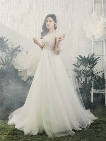 Á hậu Tú Anh đẹp thuần khiết trong BST váy cưới 2017 của Hacchic Bridal - Hacchic Bridal - Hình 13