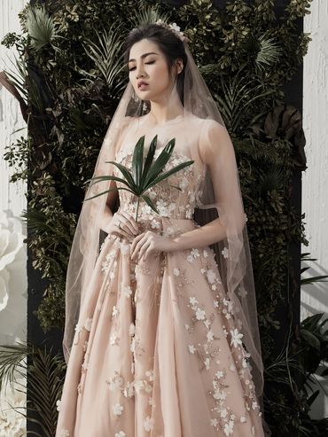 Á hậu Tú Anh đẹp thuần khiết trong BST váy cưới 2017 của Hacchic Bridal - Hacchic Bridal - Hình 30