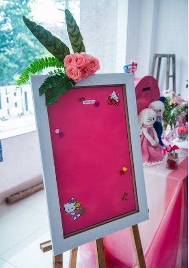Trang trí tiệc cưới chủ đề Hello Kitty - Flowers by Minh Châu - Tây Ninh - Hình 13